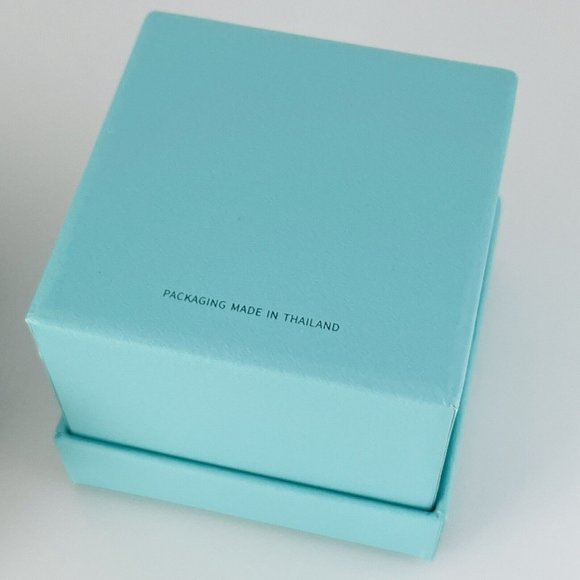 Tiffany Empty Jewelry Ring Box Blue Black Suede Presentation Storage - Picture 10 of 10
